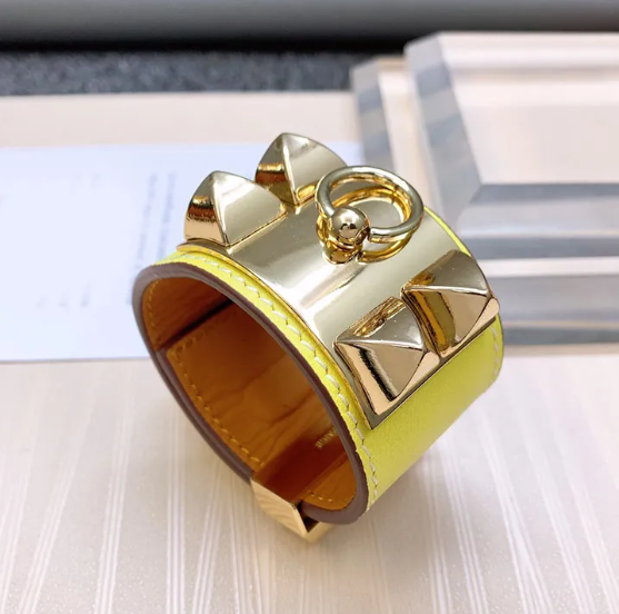Hermes Collier de Chien Bracelet Leather with Gold Hardware