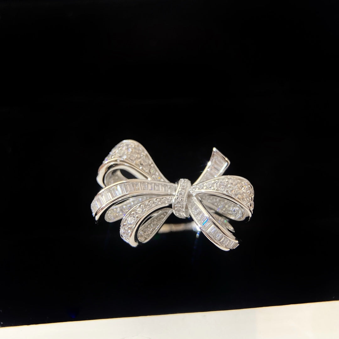 Graff Tildas Bow Double Knot Silver Cubic Zirconia Ring