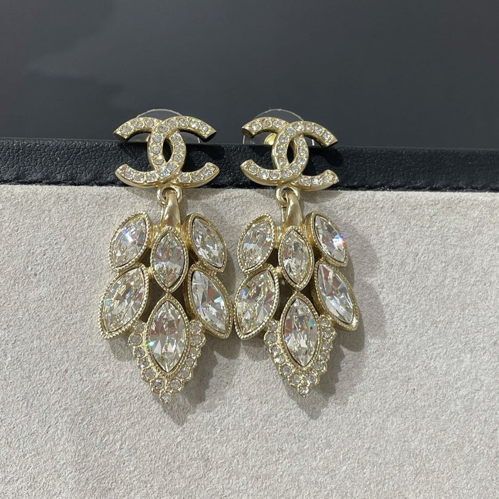 Chanel Small Fragrance Wheat Gold Diamond Earrings
