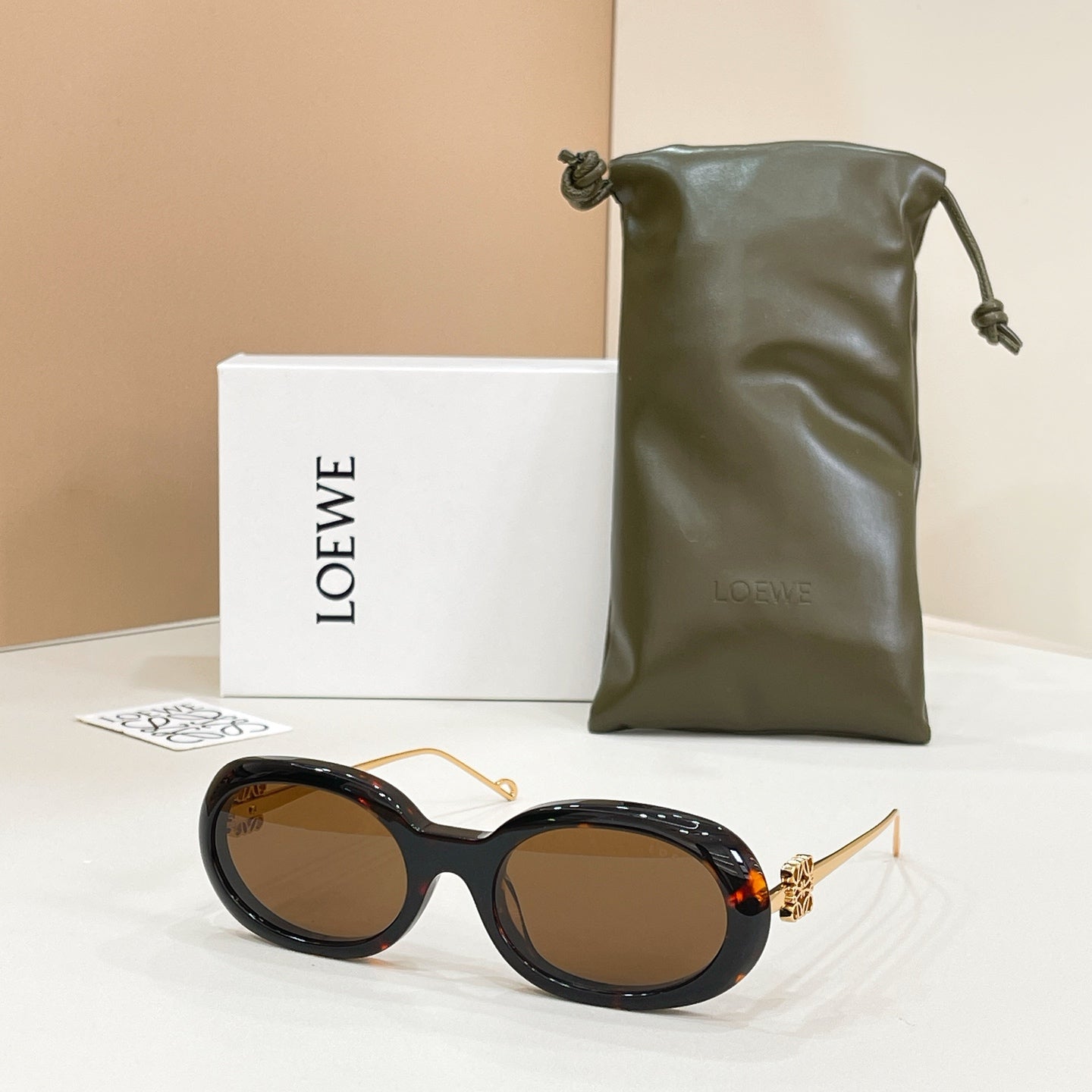 Loewe LW521U Sunglasses